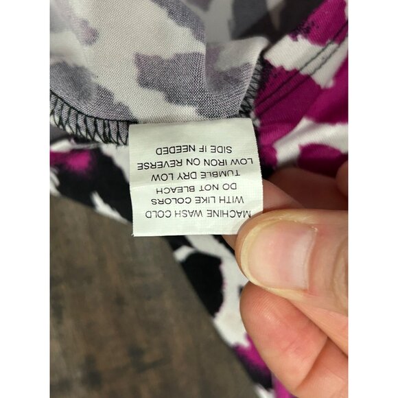 Notations Petite Womens Multicolor Ikat Print Short Flutter Sleeve Top Sz XLP - Picture 7 of 8